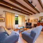 Villa Curt